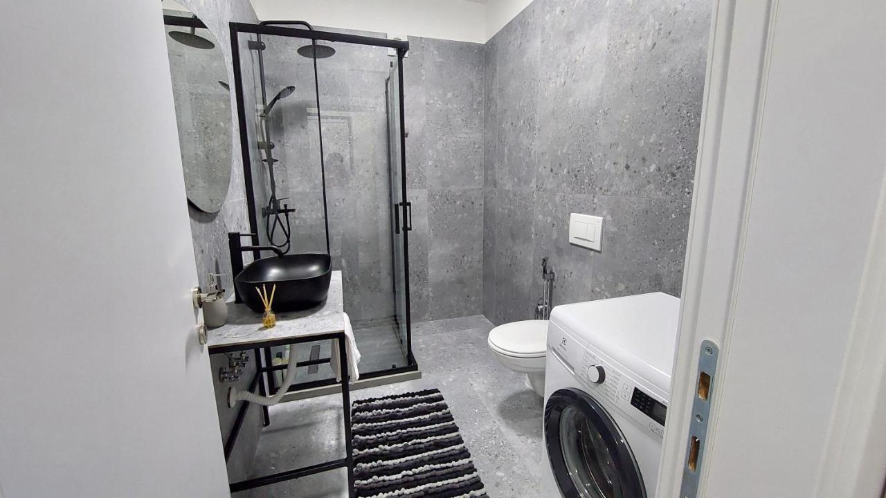 Amelja'S Apartment Шкодер Екстер'єр фото